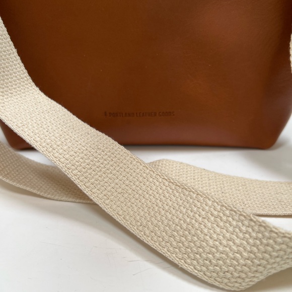 Like New! Portland Leather Wildflower Honey Mini Crossbody Tote - Picture 10 of 12